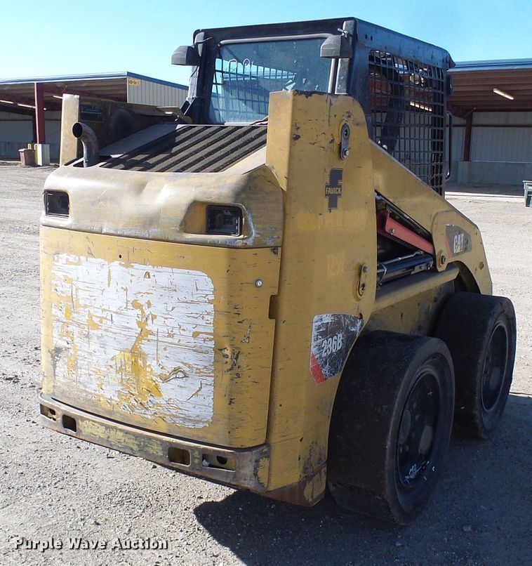 image for item DG5554 2012 Caterpillar 236B3 skid steer