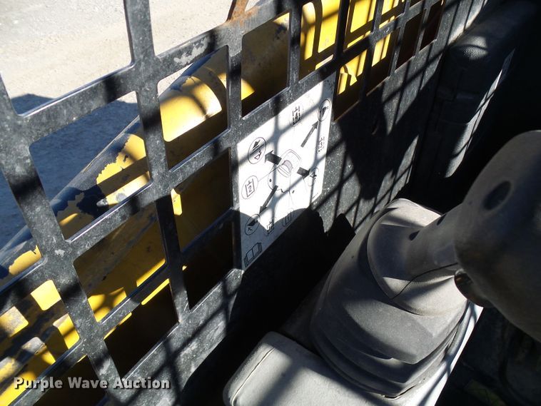 image for item DG5554 2012 Caterpillar 236B3 skid steer