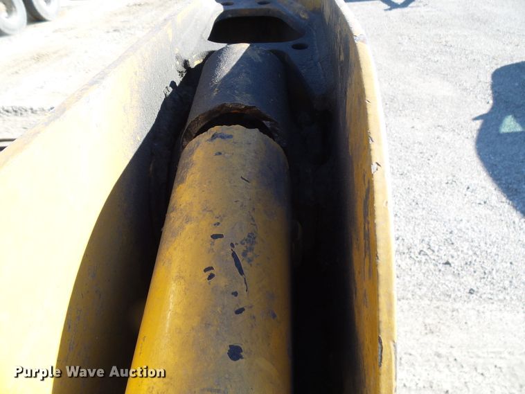 image for item DG5554 2012 Caterpillar 236B3 skid steer