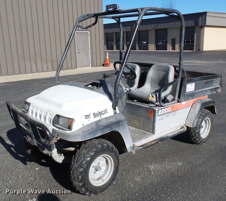 image for item DG5555 2005 Bobcat 2200D utility vehicle