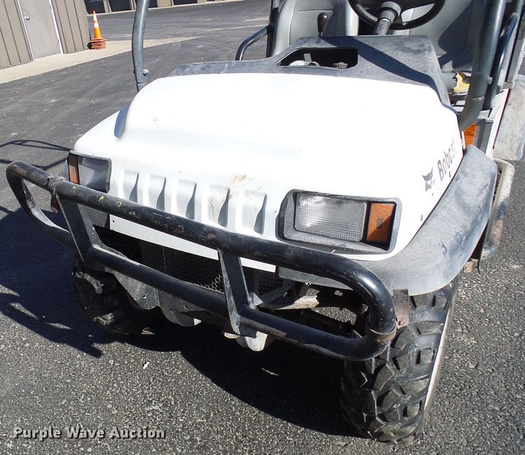 image for item DG5555 2005 Bobcat 2200D utility vehicle