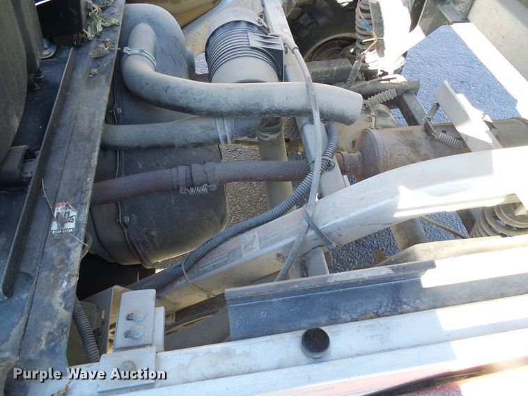 image for item DG5555 2005 Bobcat 2200D utility vehicle