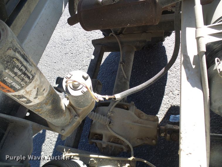 image for item DG5555 2005 Bobcat 2200D utility vehicle