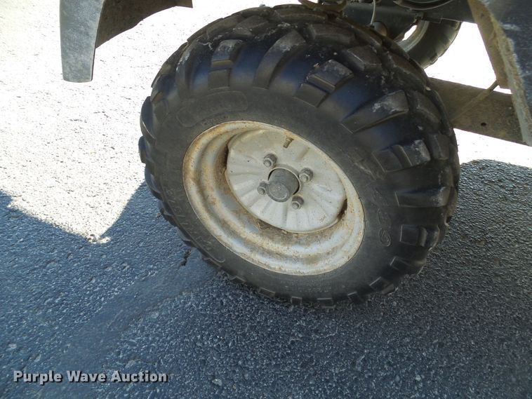 image for item DG5555 2005 Bobcat 2200D utility vehicle