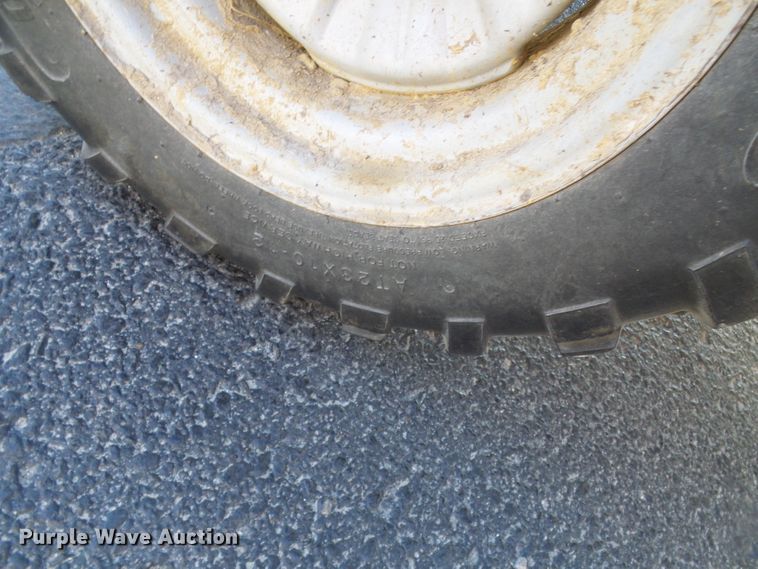 image for item DG5555 2005 Bobcat 2200D utility vehicle