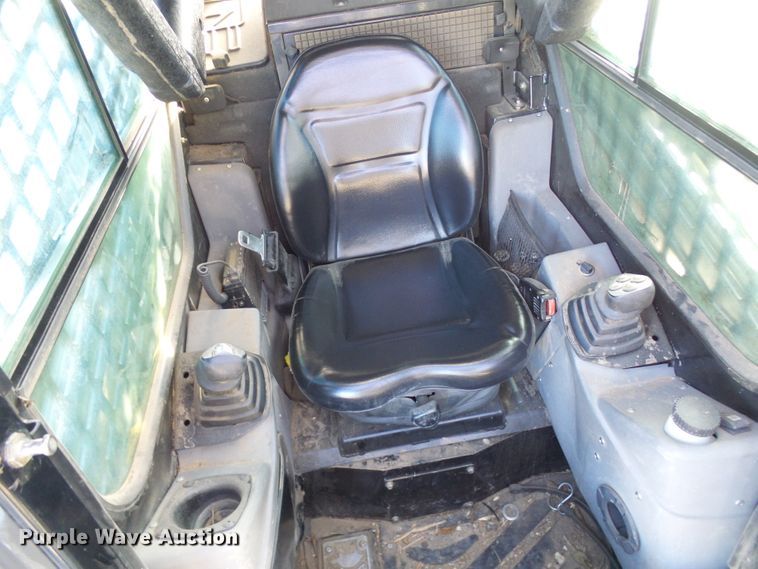 image for item DG5556 2012 Terex PT-100G skid steer