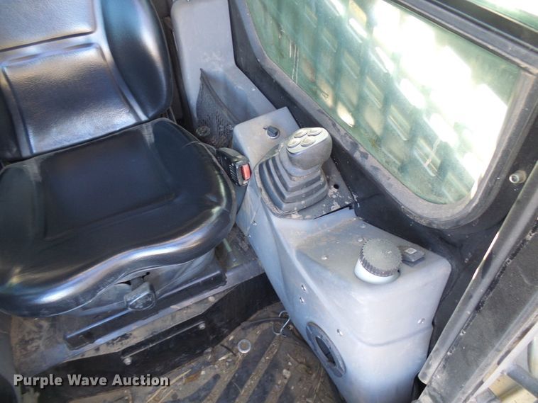 image for item DG5556 2012 Terex PT-100G skid steer