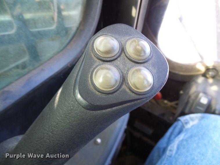 image for item DG5556 2012 Terex PT-100G skid steer