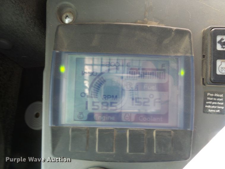 image for item DG5556 2012 Terex PT-100G skid steer