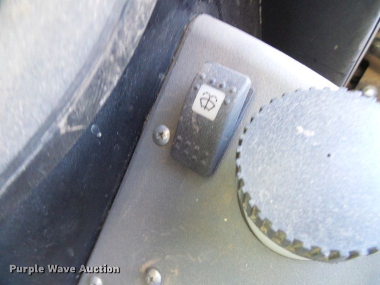 image for item DG5556 2012 Terex PT-100G skid steer