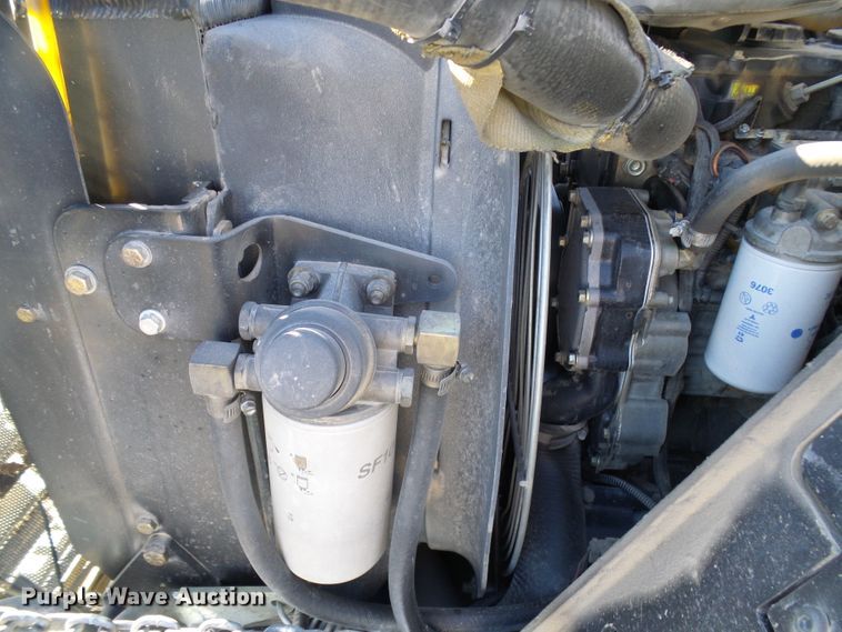 image for item DG5556 2012 Terex PT-100G skid steer