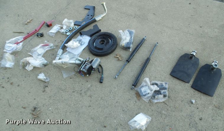 image for item DG5556 2012 Terex PT-100G skid steer