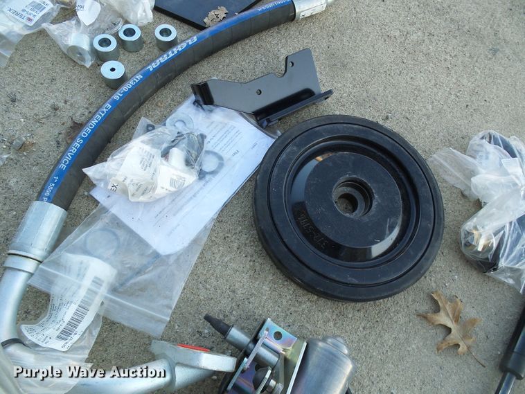 image for item DG5556 2012 Terex PT-100G skid steer