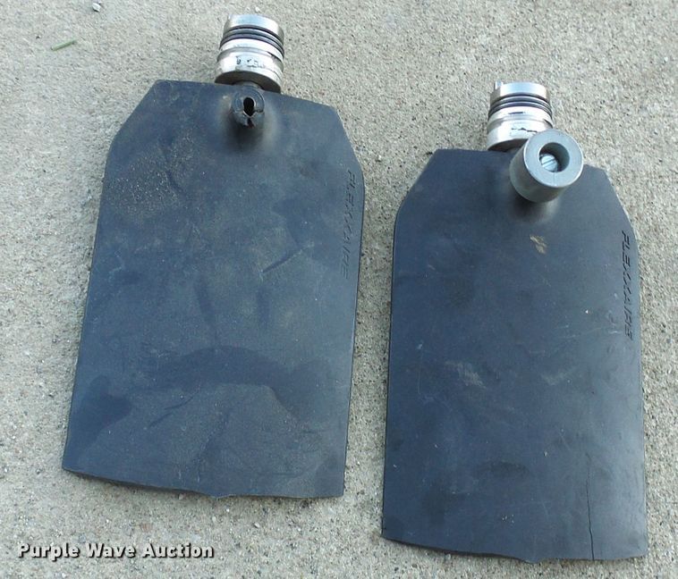 image for item DG5556 2012 Terex PT-100G skid steer