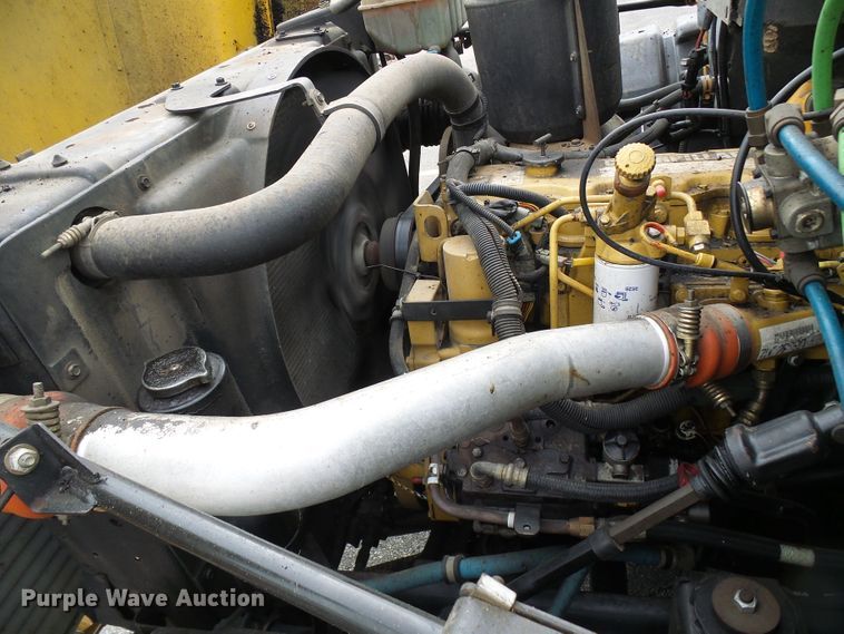 image for item DG5559 1999 Chevrolet C8500 oil distribution truck