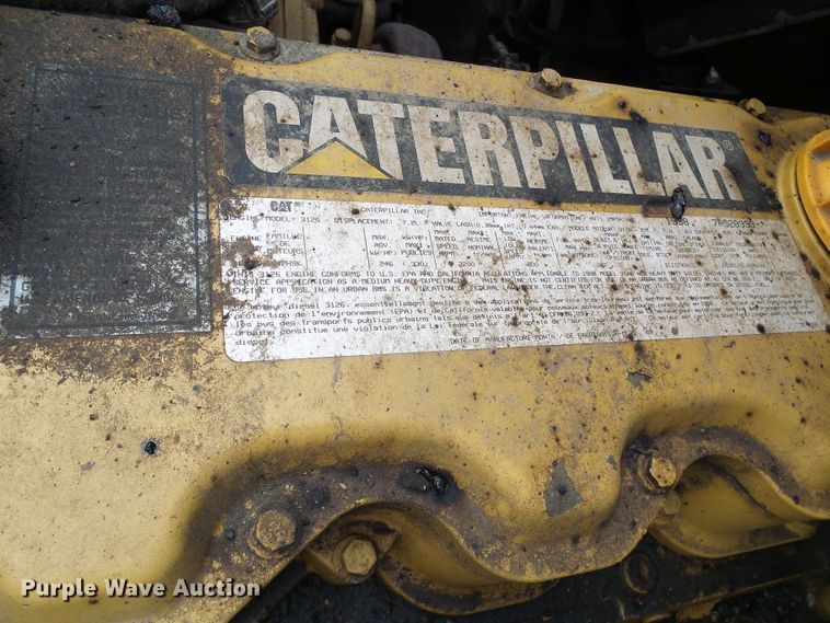 image for item DG5559 1999 Chevrolet C8500 oil distribution truck