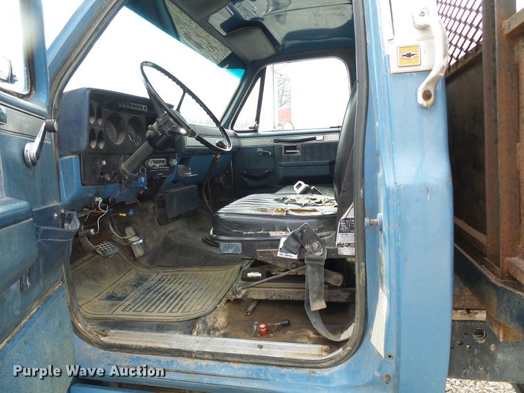 image for item DG5560 1987 Chevrolet C70 flat dump bed truck