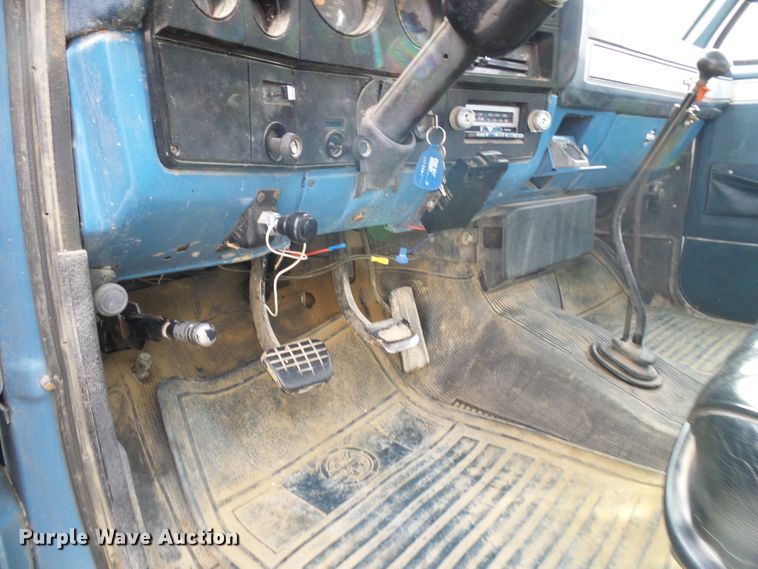 image for item DG5560 1987 Chevrolet C70 flat dump bed truck