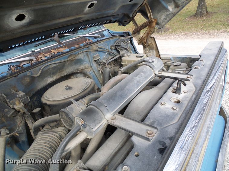 image for item DG5560 1987 Chevrolet C70 flat dump bed truck