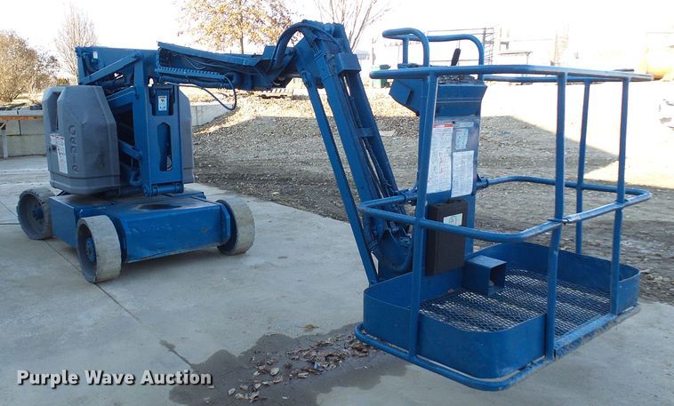 image for item DG5562 1997 Genie Z-34/22N boom lift
