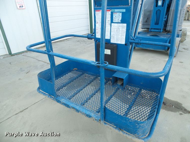image for item DG5562 1997 Genie Z-34/22N boom lift