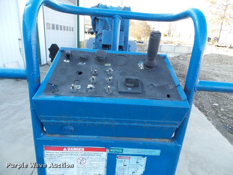 image for item DG5562 1997 Genie Z-34/22N boom lift