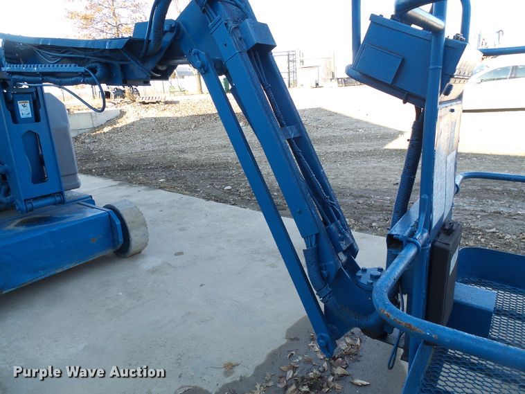 image for item DG5562 1997 Genie Z-34/22N boom lift
