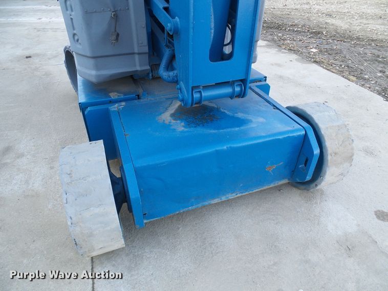 image for item DG5562 1997 Genie Z-34/22N boom lift