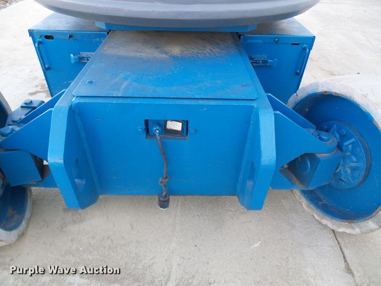 image for item DG5562 1997 Genie Z-34/22N boom lift