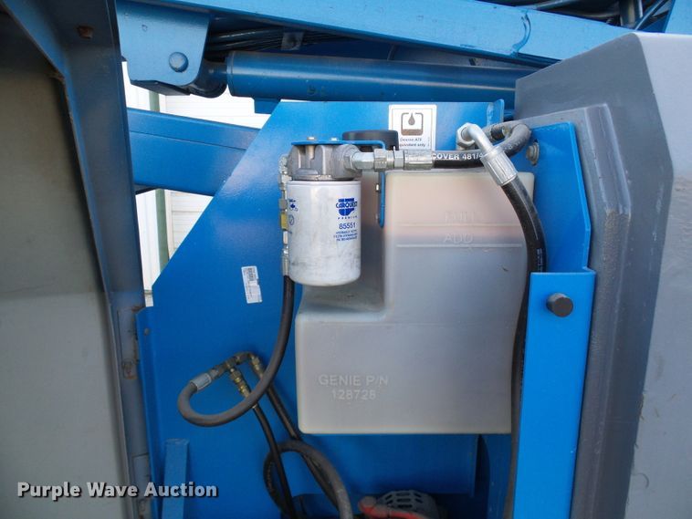 image for item DG5562 1997 Genie Z-34/22N boom lift