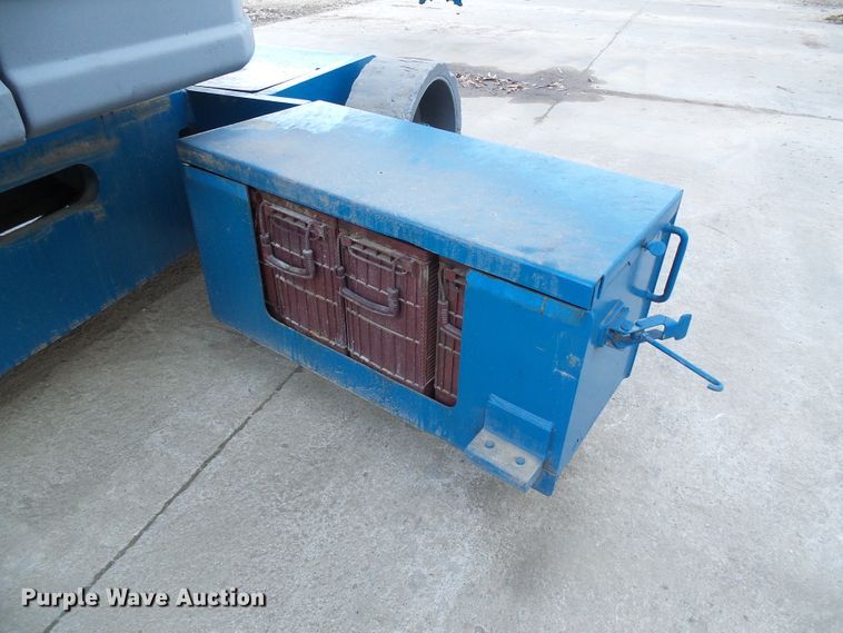 image for item DG5562 1997 Genie Z-34/22N boom lift