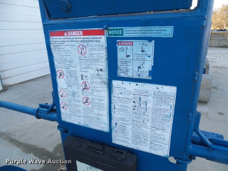 image for item DG5562 1997 Genie Z-34/22N boom lift