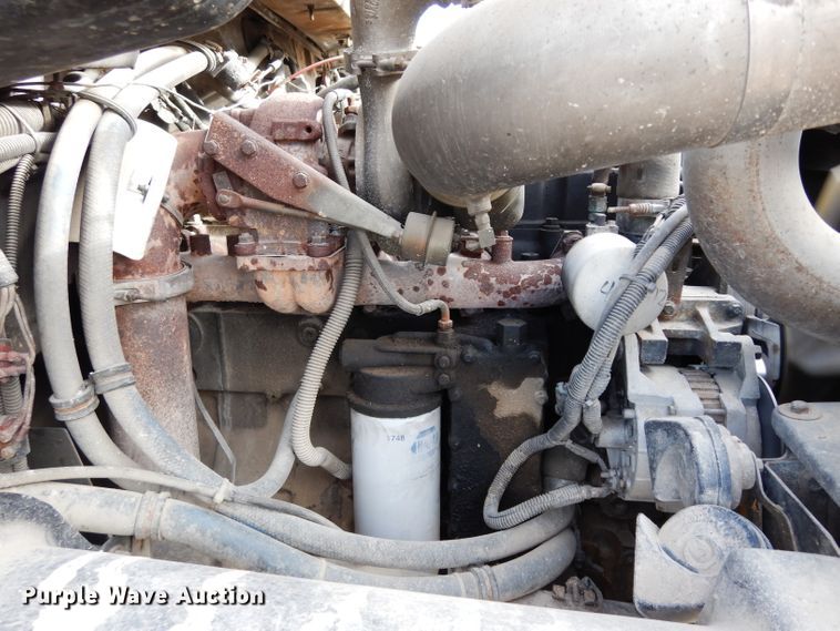 image for item DG6249 1997 Freightliner Business Class FL70 flatbed truck