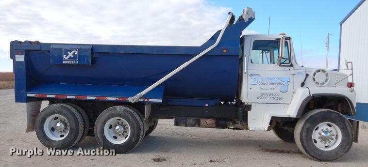 image for item DG6250 1997 Ford L9000 dump truck