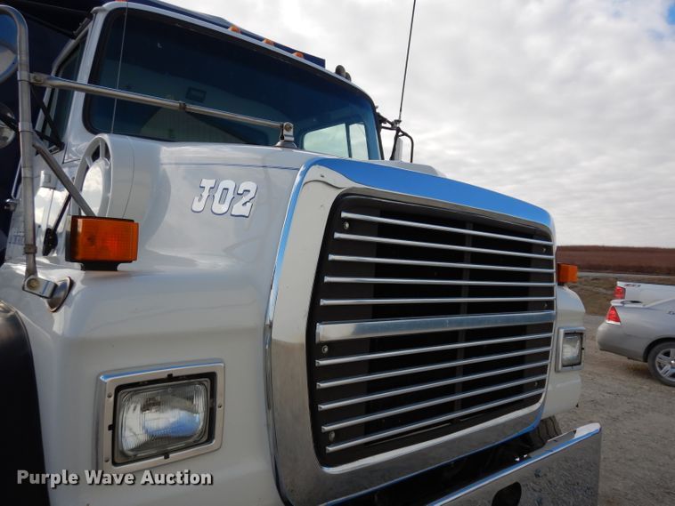 image for item DG6250 1997 Ford L9000 dump truck