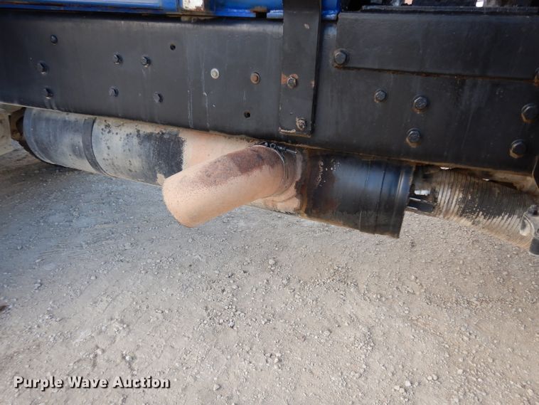 image for item DG6250 1997 Ford L9000 dump truck