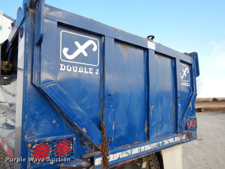 image for item DG6250 1997 Ford L9000 dump truck