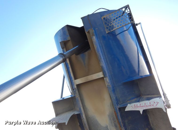 image for item DG6250 1997 Ford L9000 dump truck