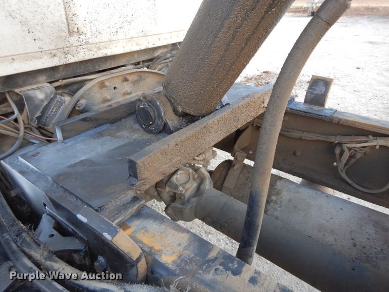 image for item DG6250 1997 Ford L9000 dump truck