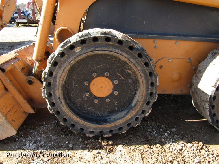 image for item DG6681 2003 Case 40XT skid steer