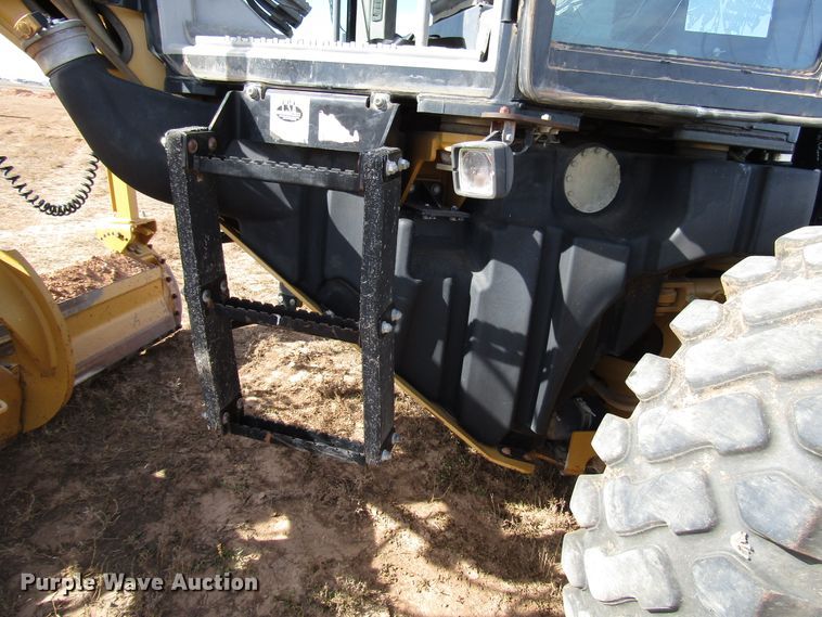 image for item DG6728 2008 Caterpillar 120M motor grader