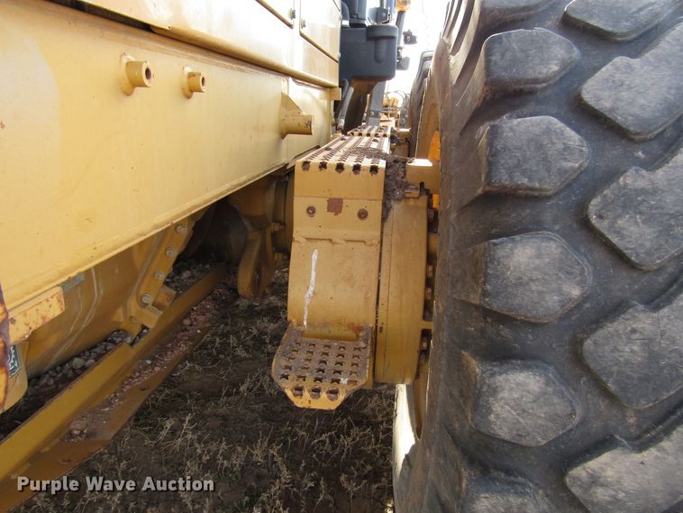 image for item DG6728 2008 Caterpillar 120M motor grader