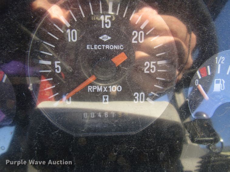 image for item DG6732 2009 Volvo SD100D single drum vibratory roller