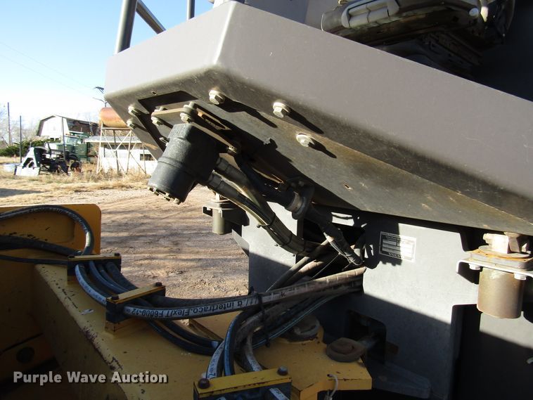 image for item DG6732 2009 Volvo SD100D single drum vibratory roller