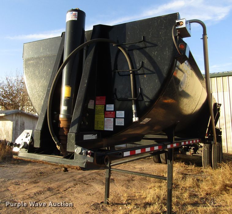 image for item DG6733 2016 4T HR322 barrel bed dump trailer