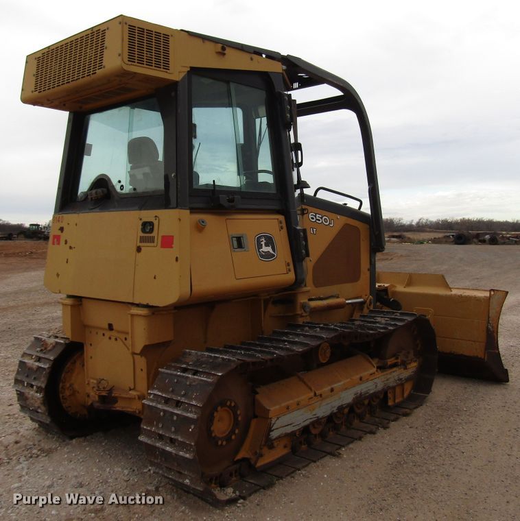 image for item DG6734 2005 John Deere 650J dozer