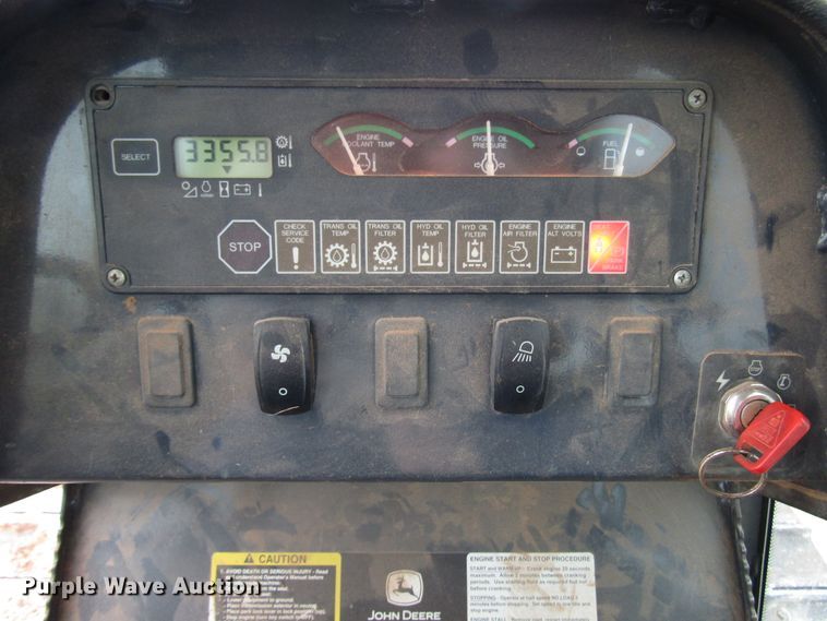 image for item DG6734 2005 John Deere 650J dozer