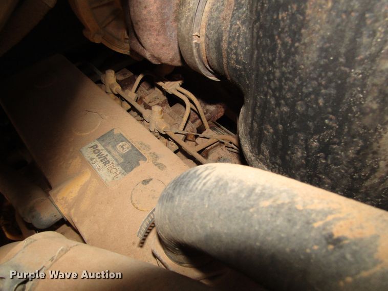 image for item DG6734 2005 John Deere 650J dozer