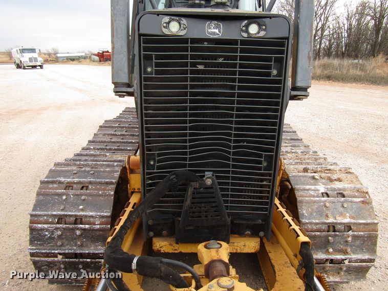 image for item DG6734 2005 John Deere 650J dozer