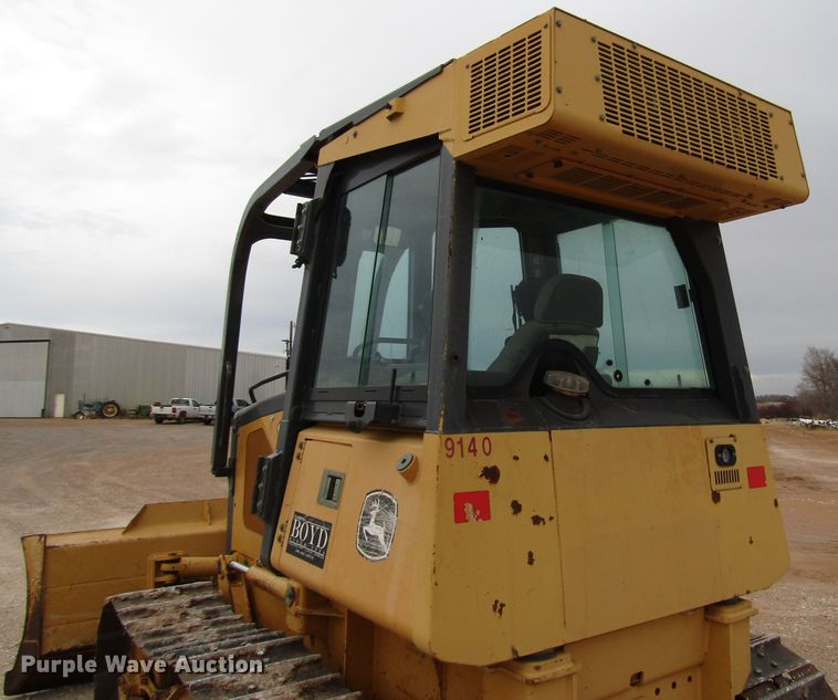 image for item DG6734 2005 John Deere 650J dozer